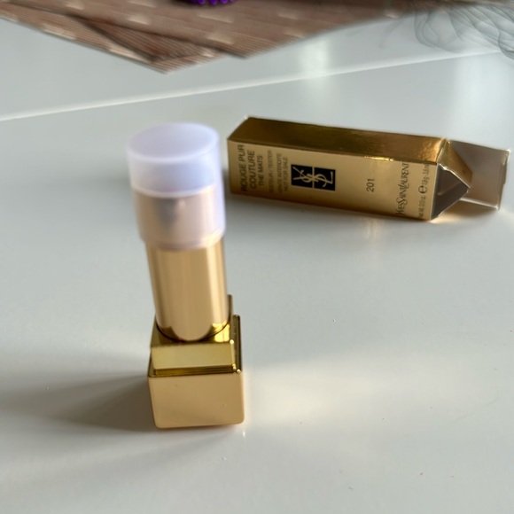 Yves Saint Laurent lipstick Rouge Pur Couture The Mats 201 Orange Imagine - Picture 4 of 7